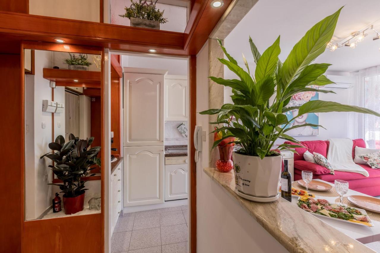 Apartment Desert Rose Split Eksteriør bilde